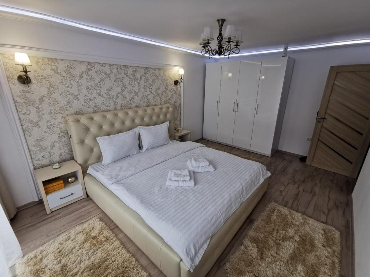 Apartament Gold Luxury Apartman Aknavásár Kültér fotó