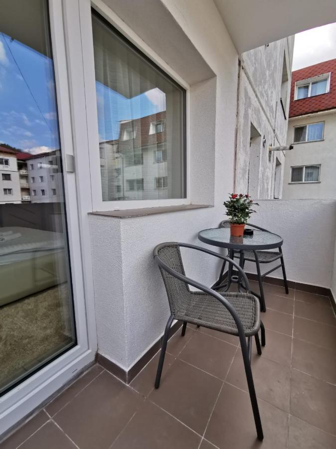 Apartament Gold Luxury Apartman Aknavásár Kültér fotó