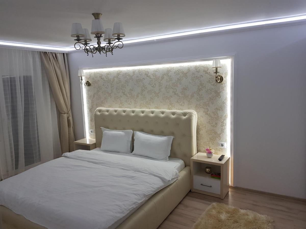 Apartament Gold Luxury Apartman Aknavásár Kültér fotó